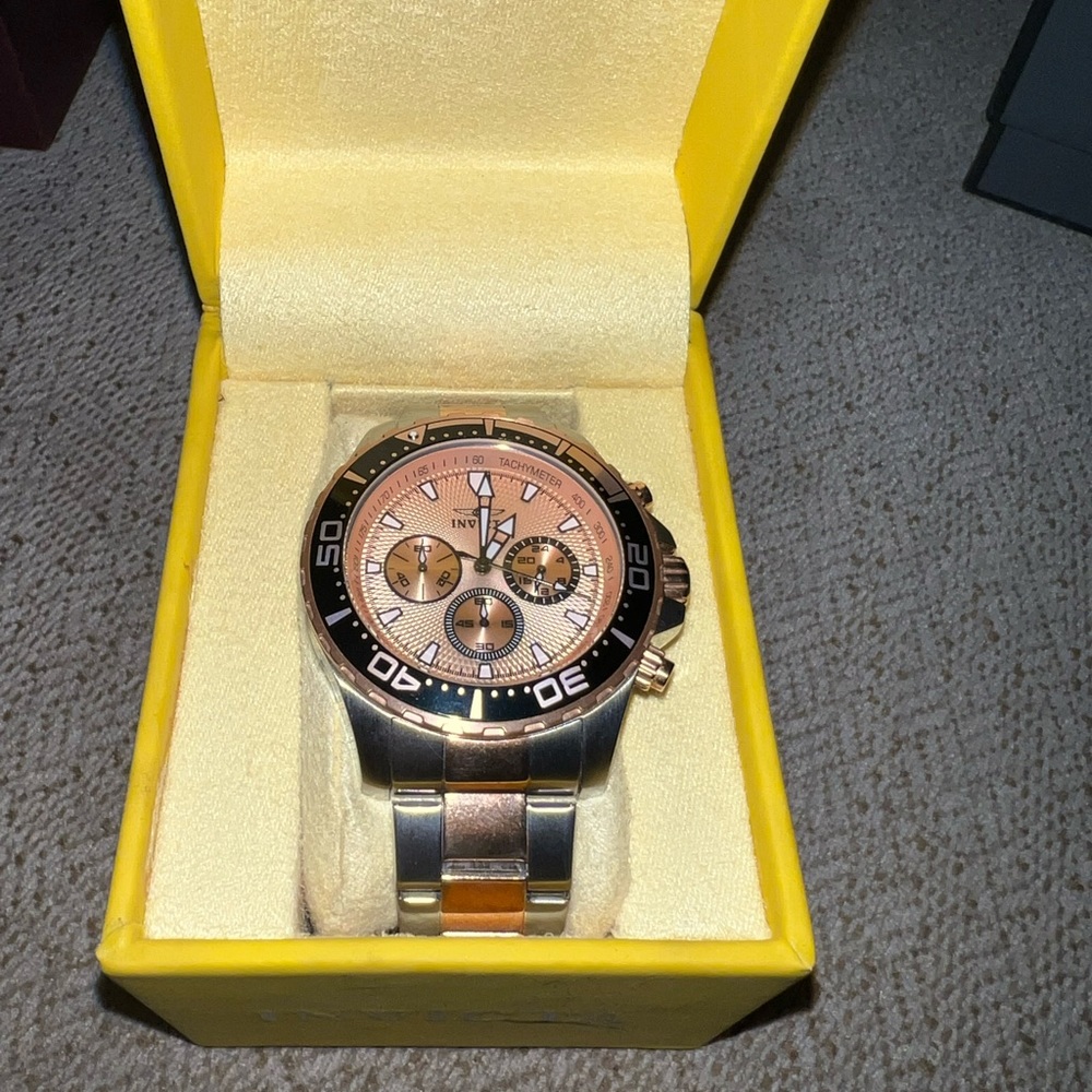 Invicta Men's Pro Diver Chronograph Wristwatch